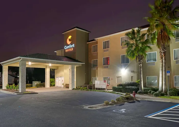 Comfort Suites Niceville Near Eglin Air Force Base